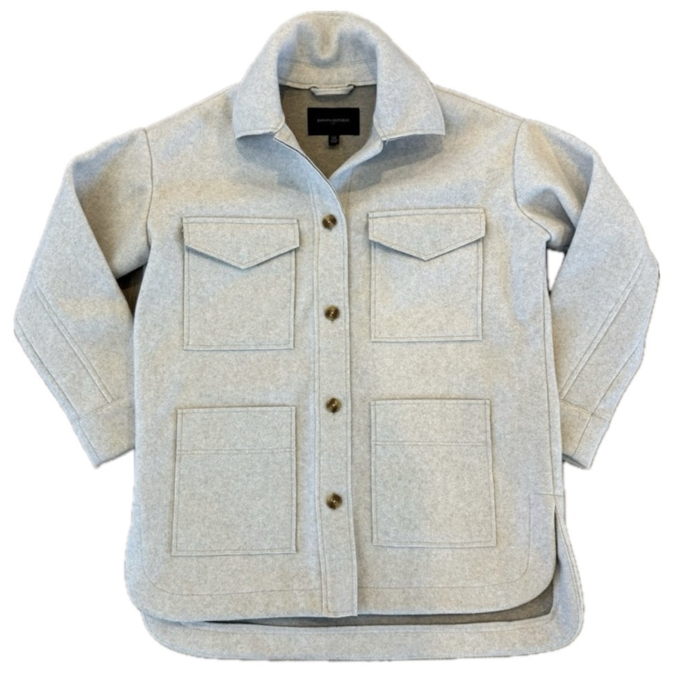 NWOT Banana Republic Light Tan Shacket Jacket with Pockets Jacket XS